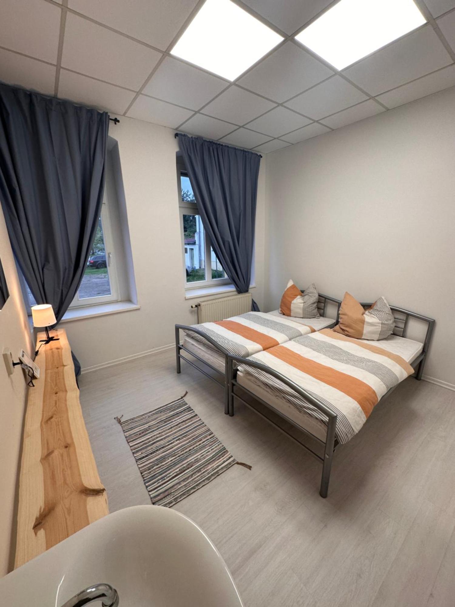 Ferienwohnung Zentrale Unterkunft Am See Buckow Exterior foto